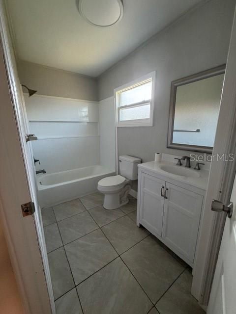 For Rent: $1,150 (2 beds, 1 baths, 1344 Square Feet)