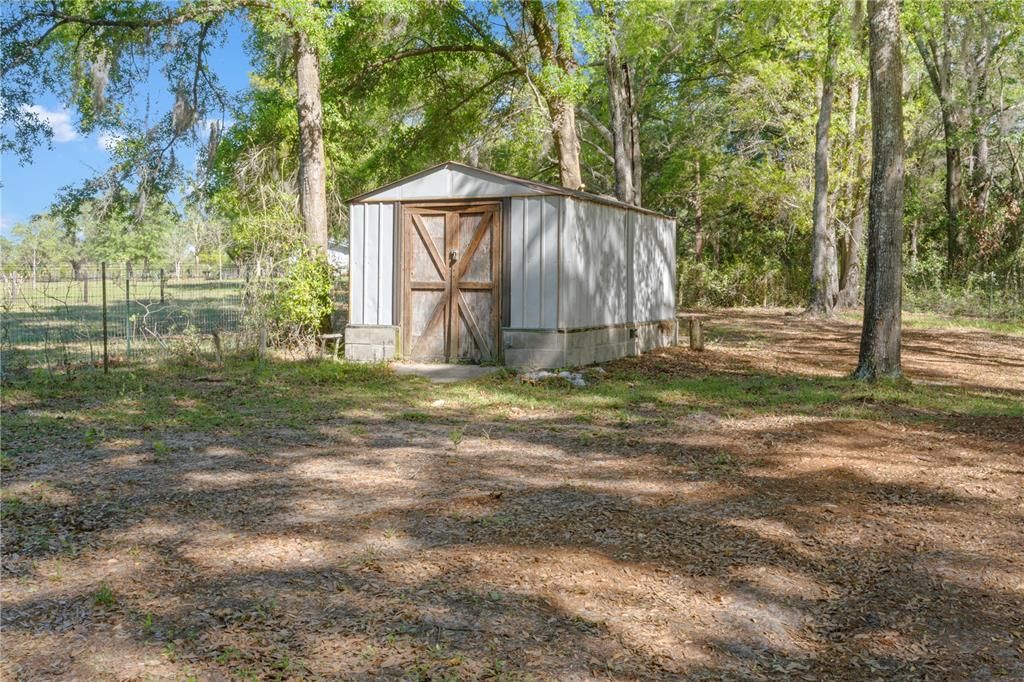 For Sale: $197,500 (3 beds, 2 baths, 1188 Square Feet)