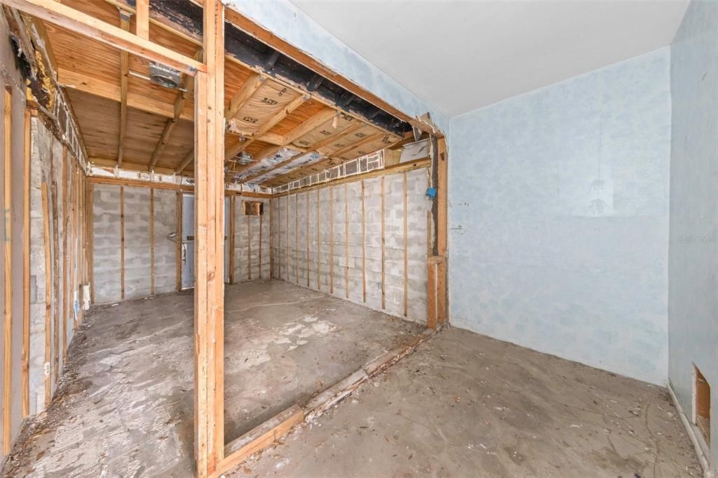 На продажу: $235,000 (3 спален, 2 ванн, 1436 Квадратных фут)