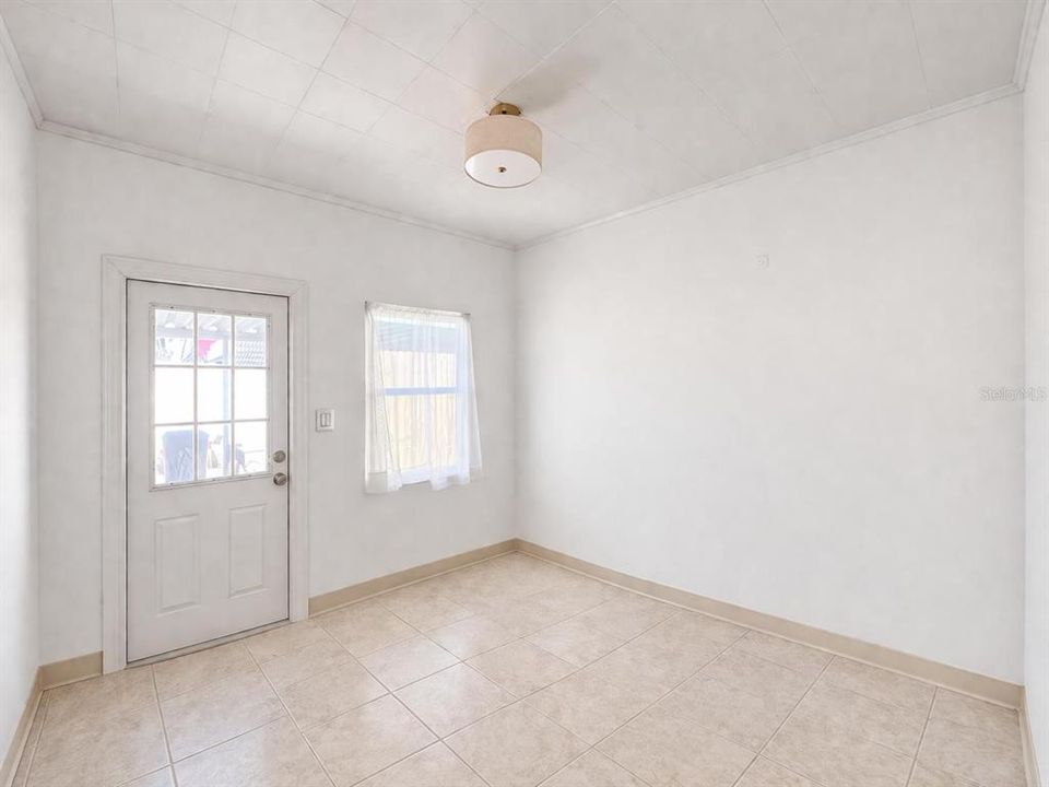 В аренду: $1,650 (3 спален, 2 ванн, 1196 Квадратных фут)