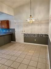 Active With Contract: $204,500 (2 beds, 2 baths, 1102 Square Feet)