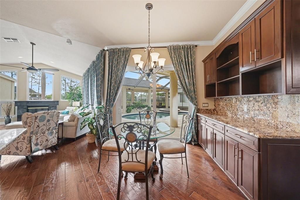Active With Contract: $1,099,999 (5 beds, 3 baths, 3065 Square Feet)