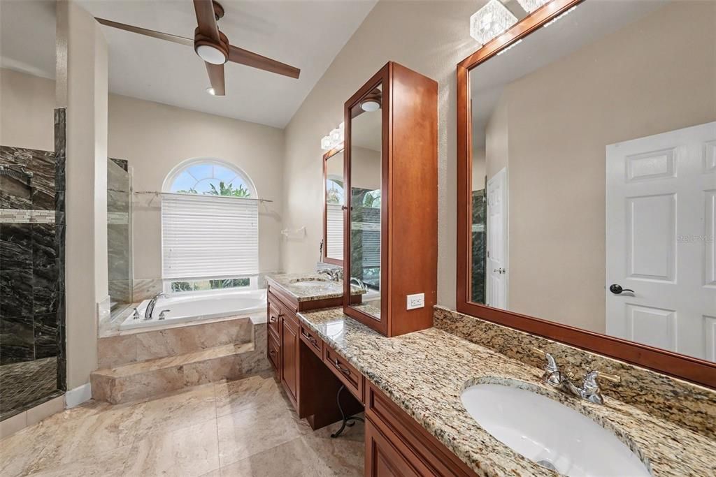 Active With Contract: $1,099,999 (5 beds, 3 baths, 3065 Square Feet)