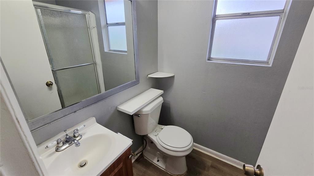 For Sale: $179,900 (3 beds, 2 baths, 1564 Square Feet)