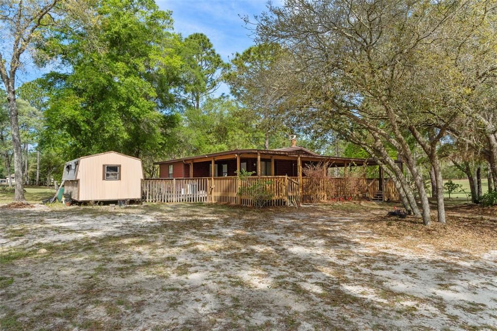 Active With Contract: $189,000 (2 beds, 1 baths, 1019 Square Feet)