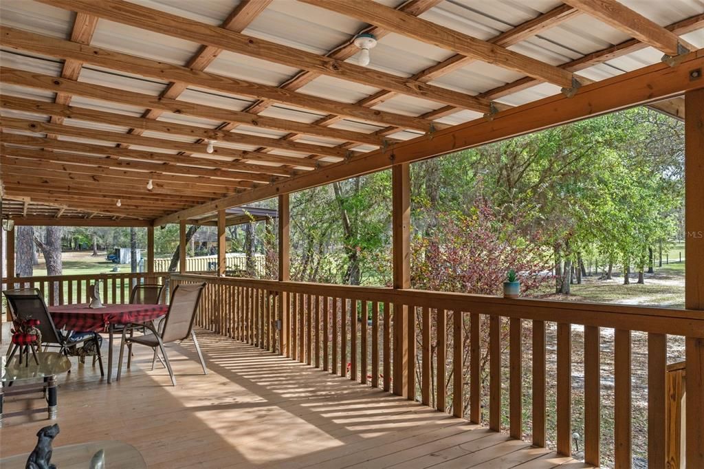 Active With Contract: $189,000 (2 beds, 1 baths, 1019 Square Feet)
