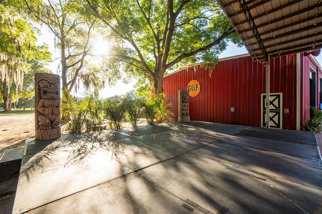 For Sale: $6,900,000 (3 beds, 3 baths, 2826 Square Feet)