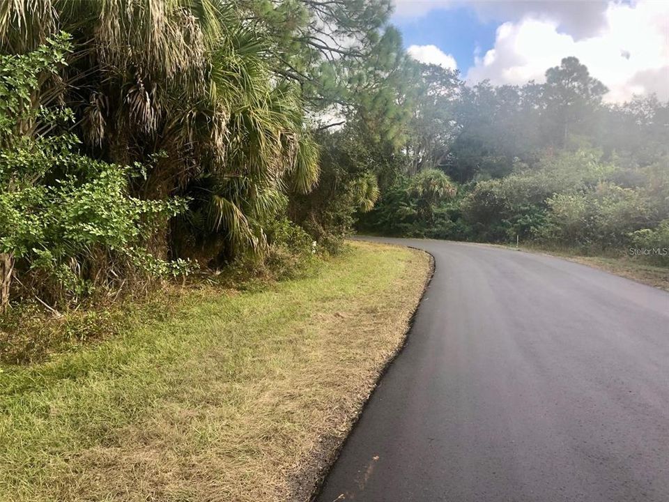 Activo con contrato: $21,500 (0.34 acres)