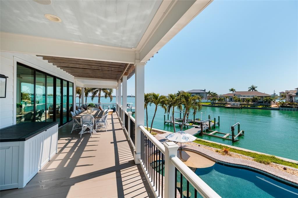 For Sale: $5,299,000 (5 beds, 5 baths, 4641 Square Feet)