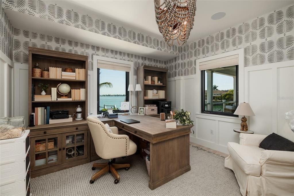 For Sale: $5,299,000 (5 beds, 5 baths, 4641 Square Feet)