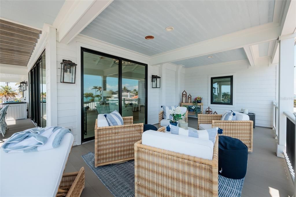 For Sale: $5,299,000 (5 beds, 5 baths, 4641 Square Feet)