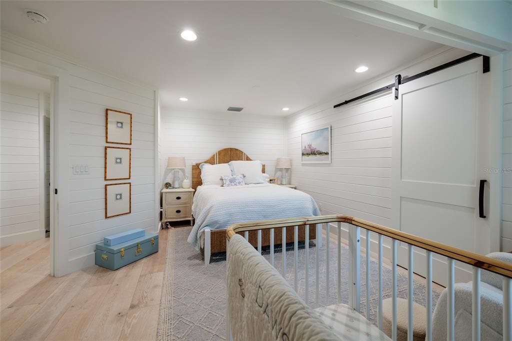For Sale: $5,299,000 (5 beds, 5 baths, 4641 Square Feet)