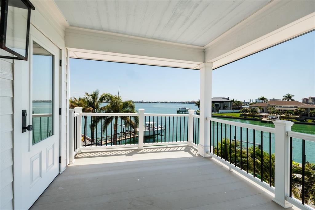 For Sale: $5,299,000 (5 beds, 5 baths, 4641 Square Feet)