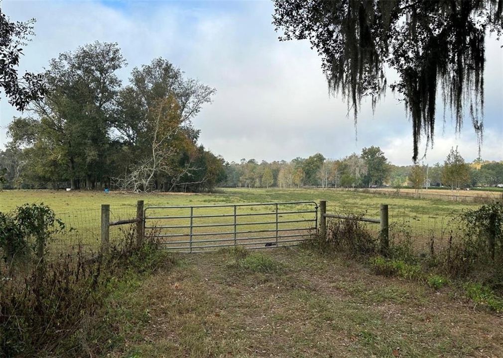 For Sale: $448,500 (15.00 acres)
