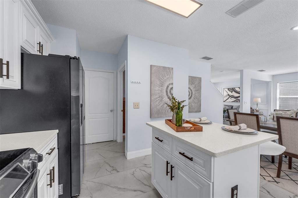 Activo con contrato: $494,900 (4 camas, 2 baños, 1828 Pies cuadrados)