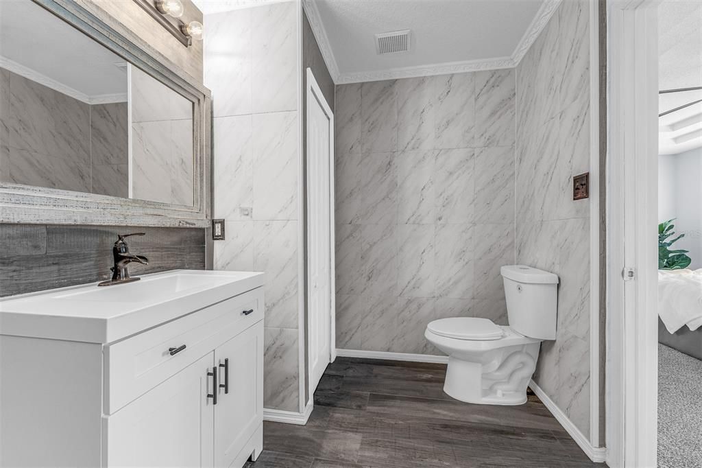 Activo con contrato: $494,900 (4 camas, 2 baños, 1828 Pies cuadrados)