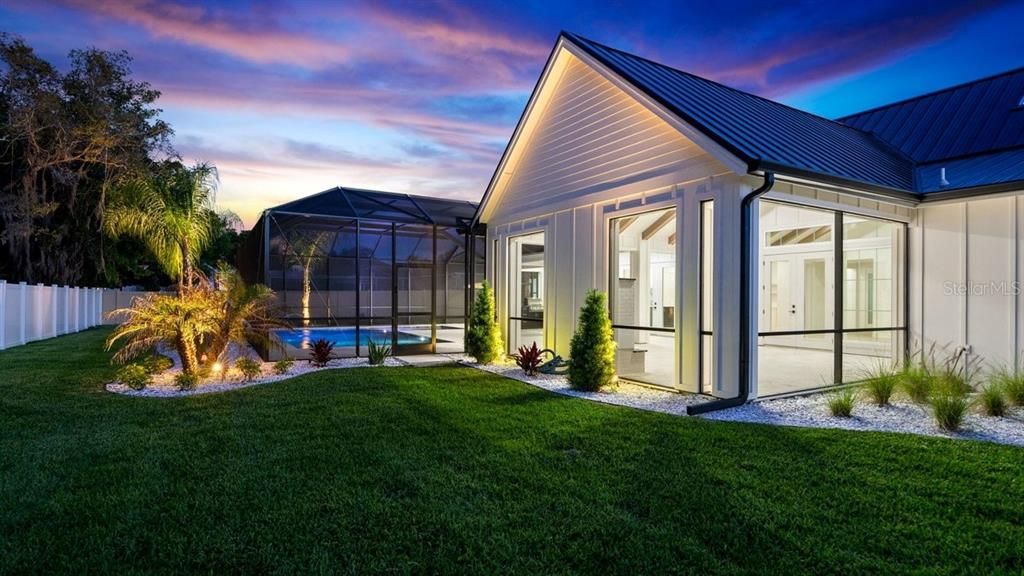 En Venta: $2,199,900 (4 camas, 4 baños, 3723 Pies cuadrados)