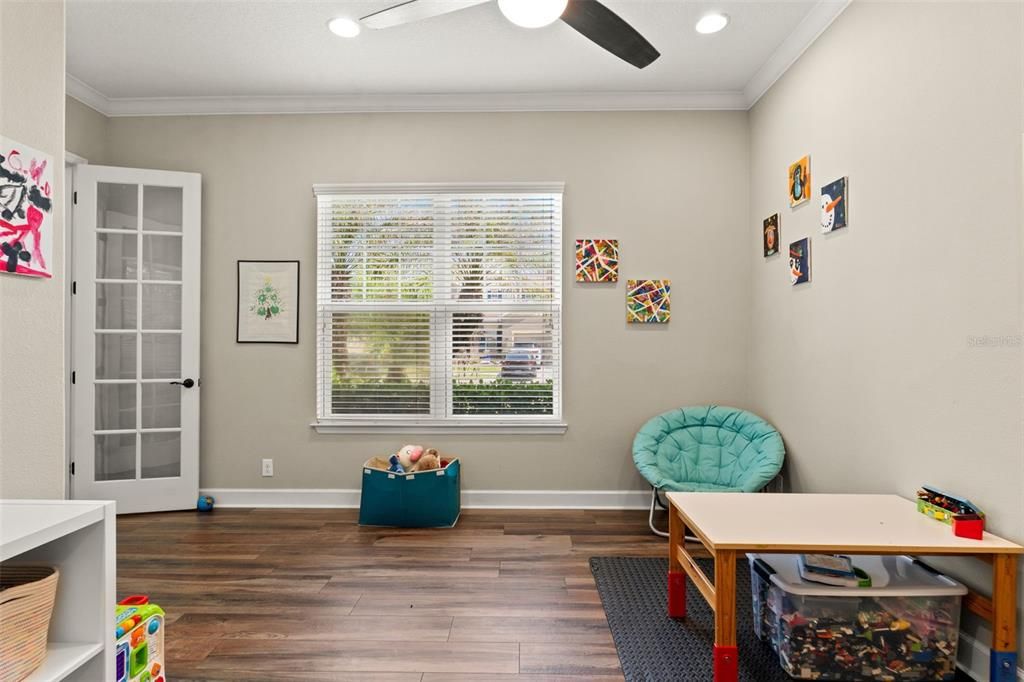 Active With Contract: $650,000 (4 beds, 3 baths, 3378 Square Feet)