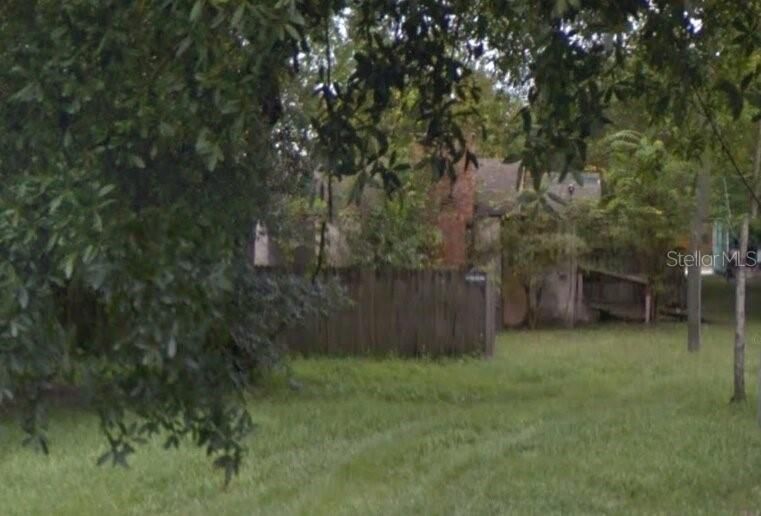 For Rent: $600 (2 beds, 1 baths, 914 Square Feet)