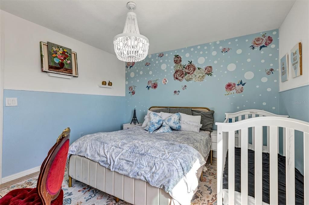 На продажу: $739,999 (6 спален, 4 ванн, 3751 Квадратных фут)
