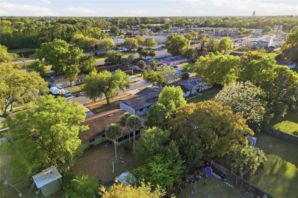 En Venta: $285,000 (3 camas, 2 baños, 1283 Pies cuadrados)