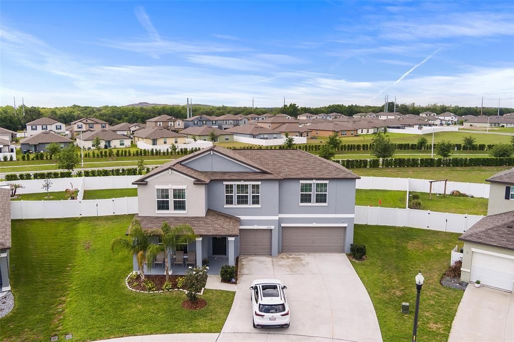 For Sale: $429,000 (5 beds, 3 baths, 3255 Square Feet)