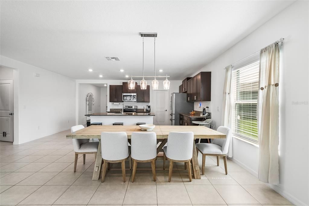 For Sale: $429,000 (5 beds, 3 baths, 3255 Square Feet)