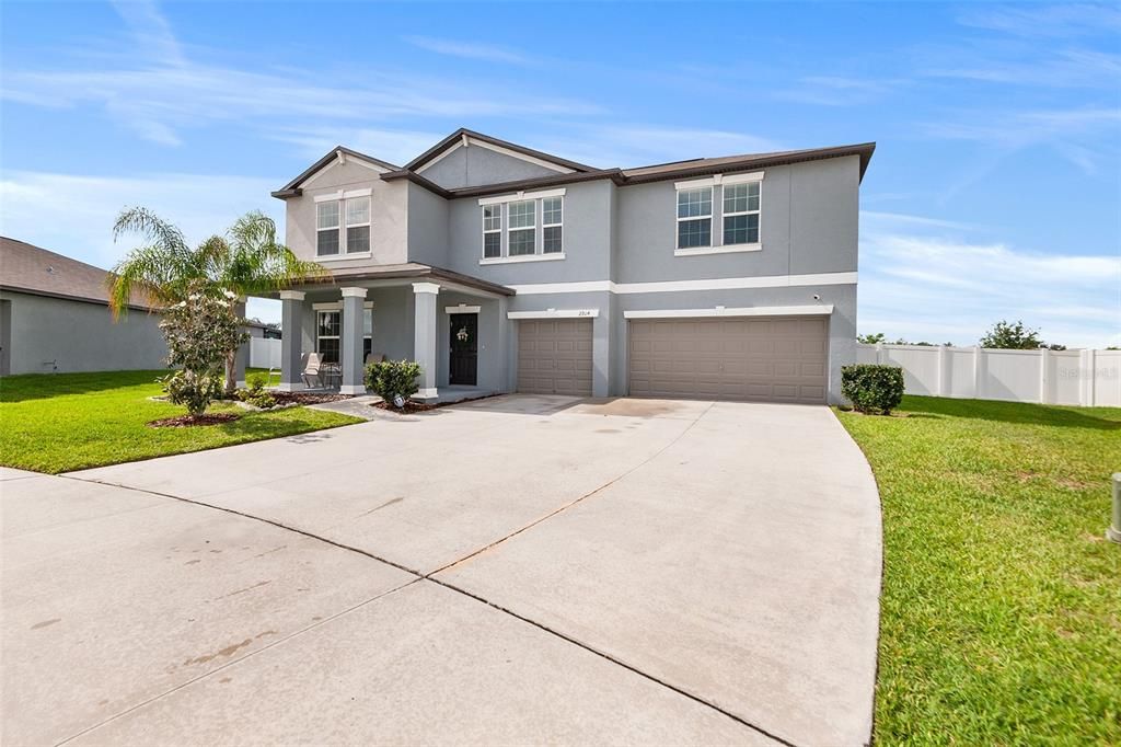 For Sale: $429,000 (5 beds, 3 baths, 3255 Square Feet)