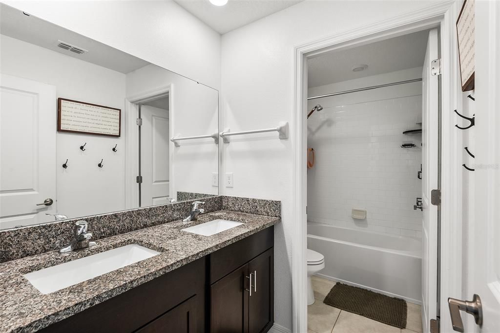 For Sale: $429,000 (5 beds, 3 baths, 3255 Square Feet)