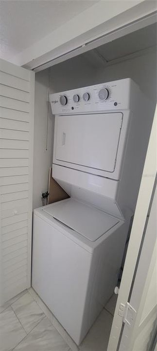 В аренду: $1,600 (2 спален, 2 ванн, 897 Квадратных фут)