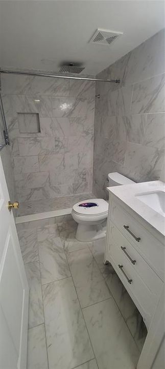 В аренду: $1,600 (2 спален, 2 ванн, 897 Квадратных фут)