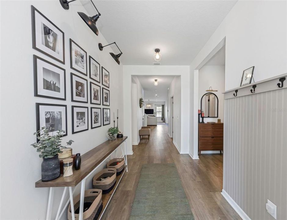 For Sale: $549,000 (4 beds, 2 baths, 2386 Square Feet)