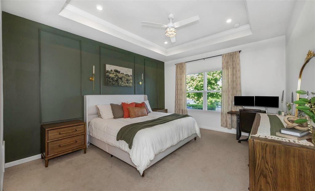 For Sale: $549,000 (4 beds, 2 baths, 2386 Square Feet)
