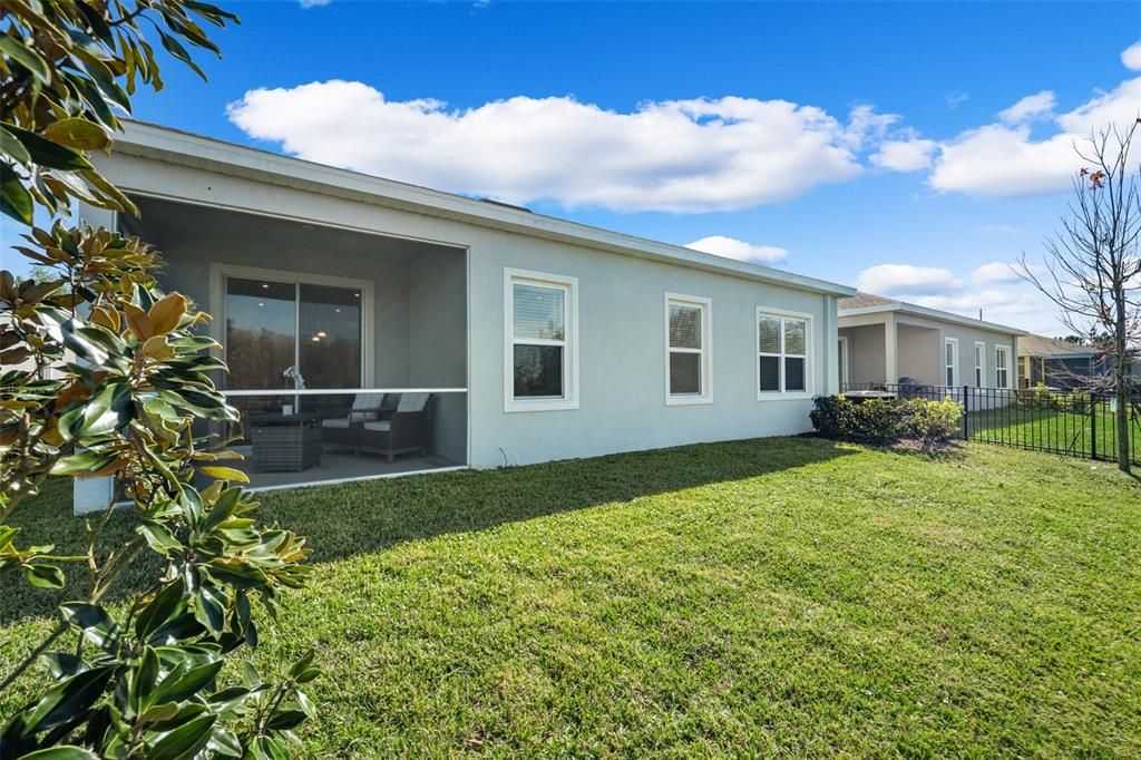 For Sale: $549,000 (4 beds, 2 baths, 2386 Square Feet)
