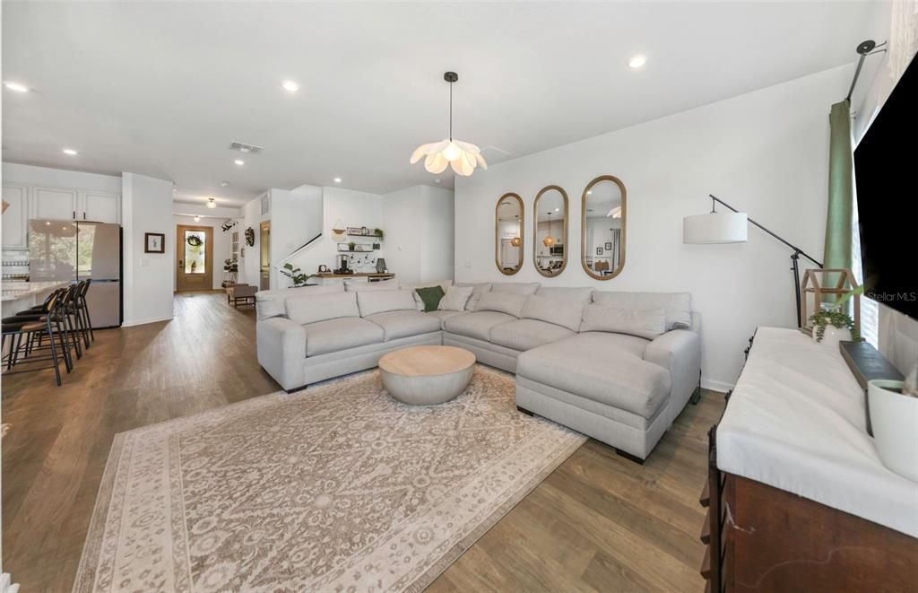 For Sale: $549,000 (4 beds, 2 baths, 2386 Square Feet)