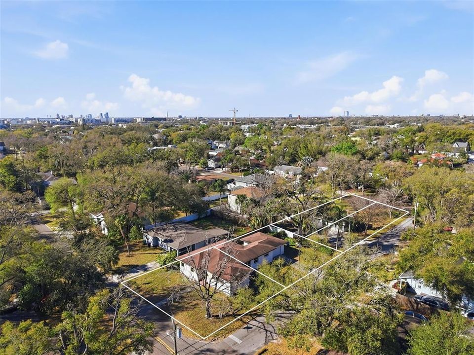 For Sale: $1,400,000 (0.55 acres)