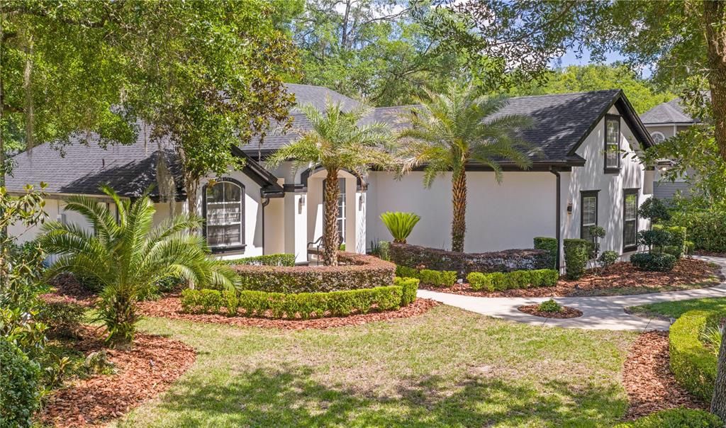 Activo con contrato: $635,000 (4 camas, 3 baños, 2273 Pies cuadrados)