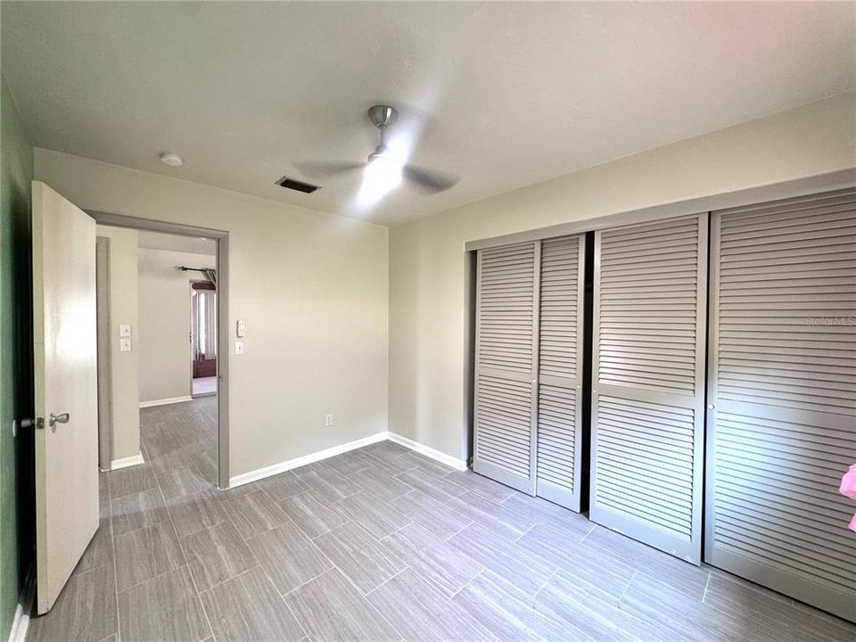 В аренду: $2,099 (3 спален, 2 ванн, 1370 Квадратных фут)
