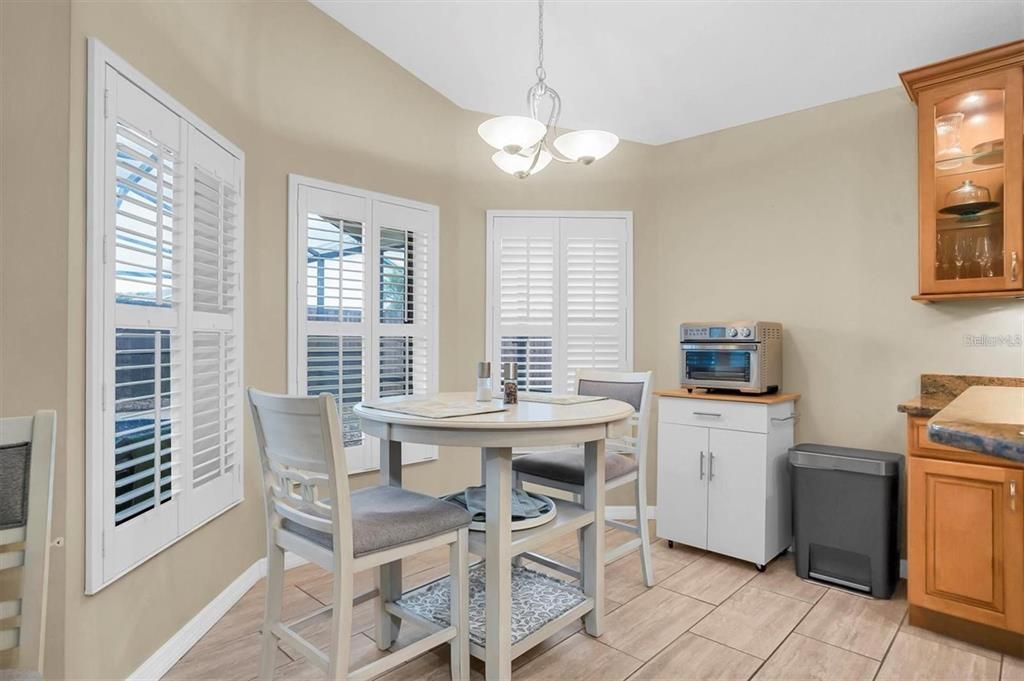 Active With Contract: $419,000 (4 beds, 2 baths, 1980 Square Feet)