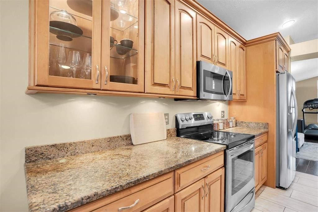 Active With Contract: $419,000 (4 beds, 2 baths, 1980 Square Feet)