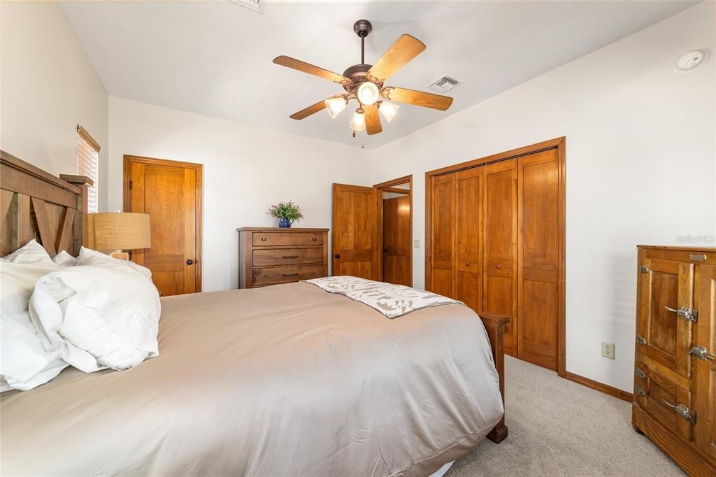 For Sale: $2,000,000 (3 beds, 3 baths, 2848 Square Feet)