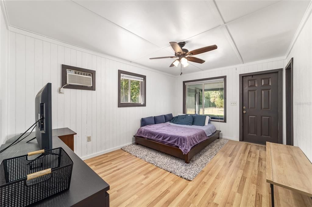 For Sale: $2,000,000 (3 beds, 3 baths, 2848 Square Feet)