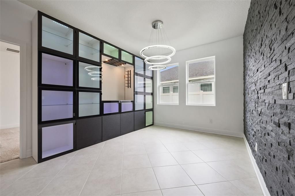 На продажу: $609,000 (5 спален, 3 ванн, 2843 Квадратных фут)