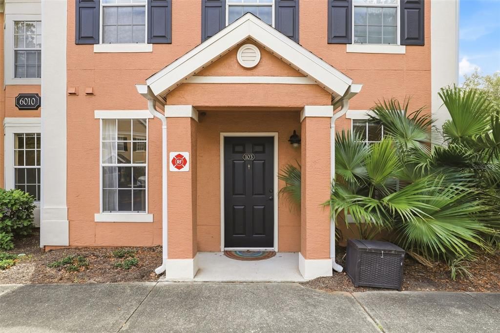 Active With Contract: $310,000 (3 beds, 2 baths, 1453 Square Feet)