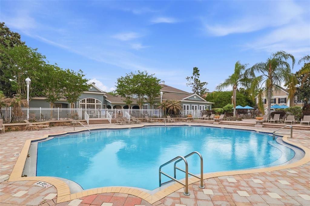 Active With Contract: $310,000 (3 beds, 2 baths, 1453 Square Feet)