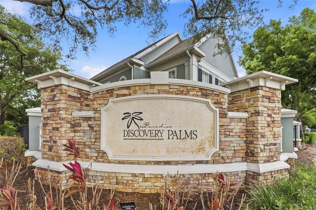 Active With Contract: $310,000 (3 beds, 2 baths, 1453 Square Feet)