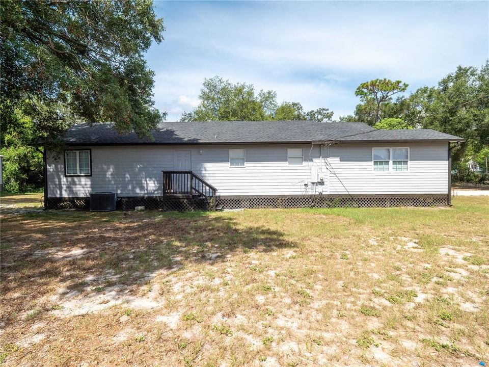 Active With Contract: $335,000 (4 beds, 2 baths, 1463 Square Feet)