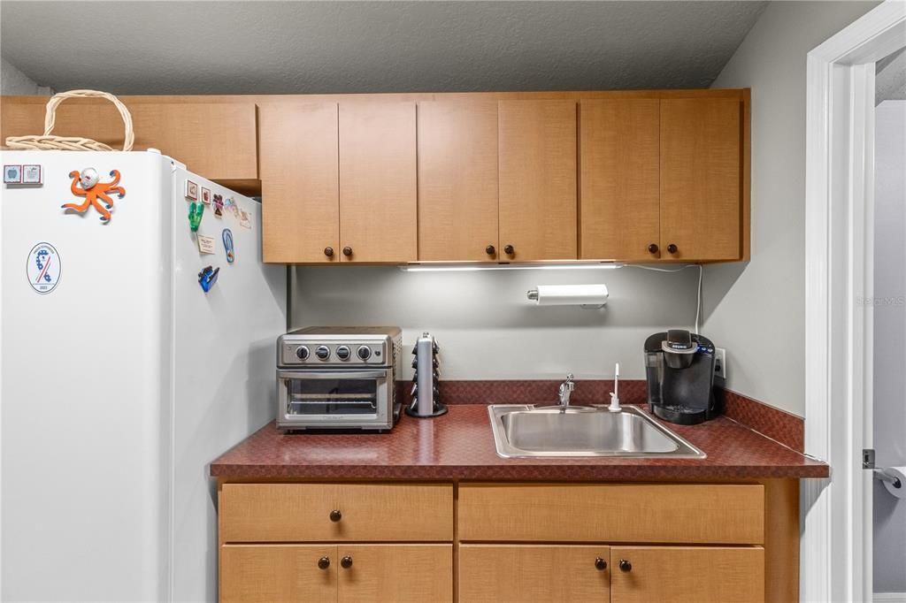 En Venta: $650,000 (0 camas, 0 baños, 2420 Pies cuadrados)