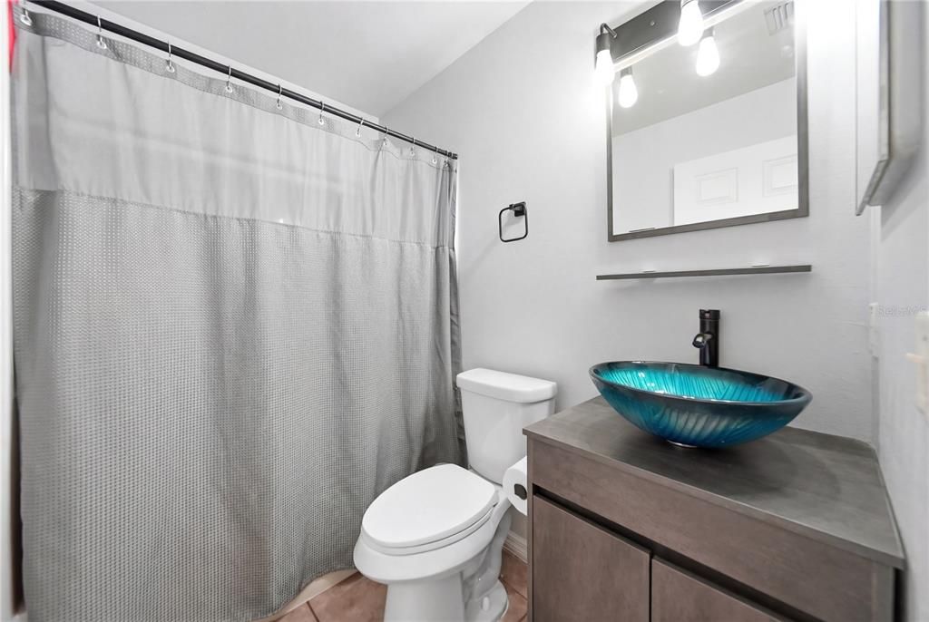 En Venta: $125,000 (2 camas, 2 baños, 784 Pies cuadrados)