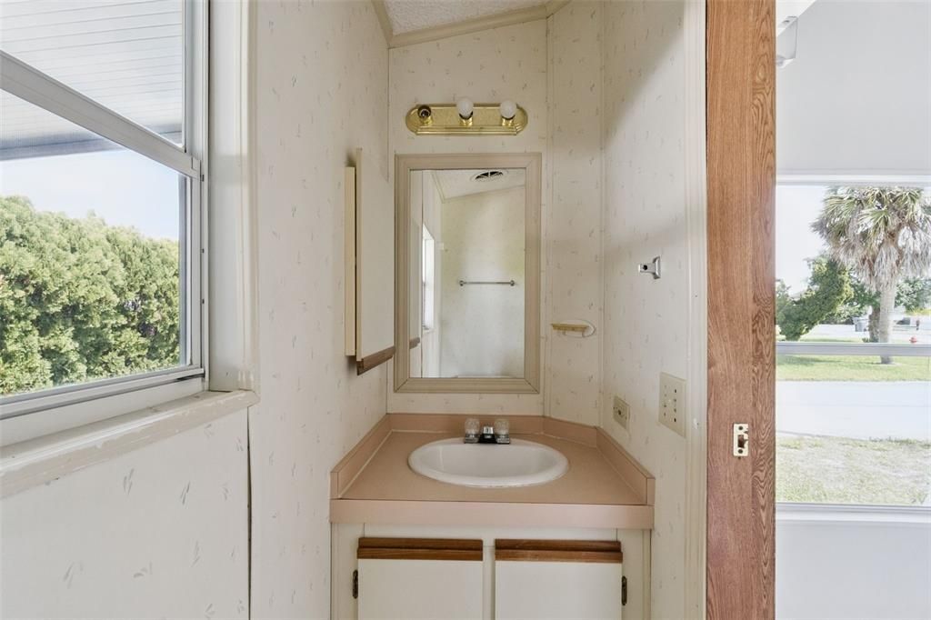 En Venta: $111,900 (3 camas, 1 baños, 650 Pies cuadrados)